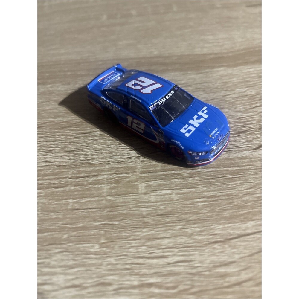 Ryan Blaney 2014 First Cup Start SKF Kansas Custom NASCAR Diecast 1:64 - Picture 6 of 8
